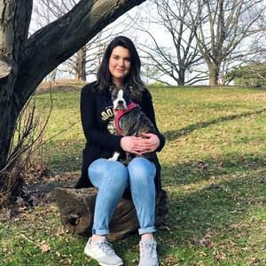 Meet your Posher, Claudia